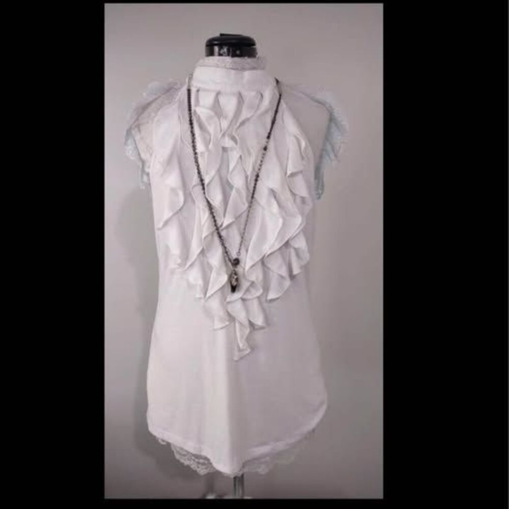 Blouse Medium Vertical Ruffles 18” Pit-pit 26” Length No Stains halter top C2925